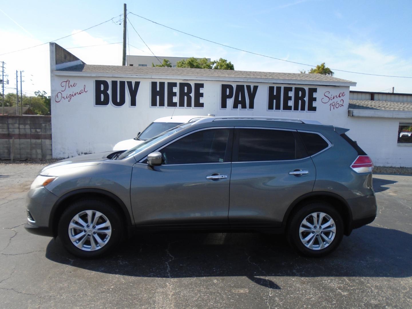 2016 Nissan Rogue S 2WD (KNMAT2MT1GP) with an 2.5L L4 DOHC 16V engine, CVT transmission, located at 6112 N Florida Avenue, Tampa, FL, 33604, (888) 521-5131, 27.954929, -82.459534 - Photo#0